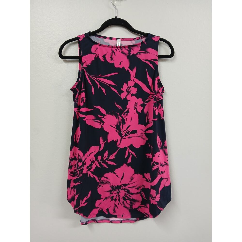 Emerald sleeveless floral tank size medium